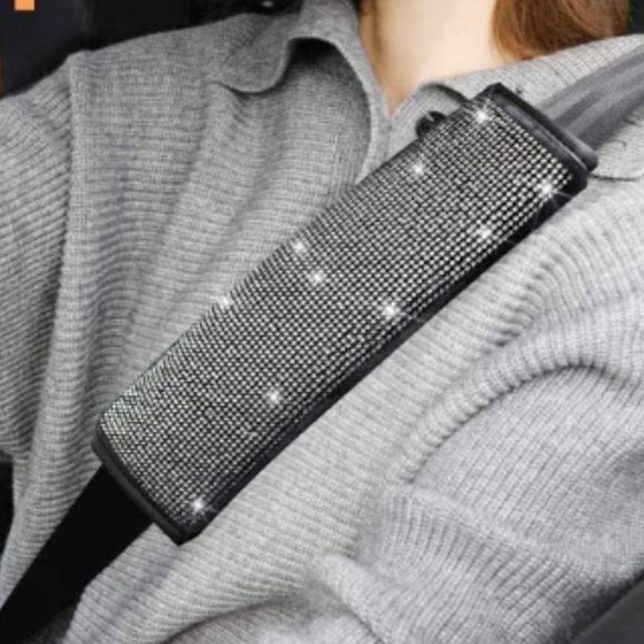 4PC Bling Universal Interior Accessories Set - Picture 4 of 5